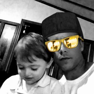 Meet your Posher, Todd